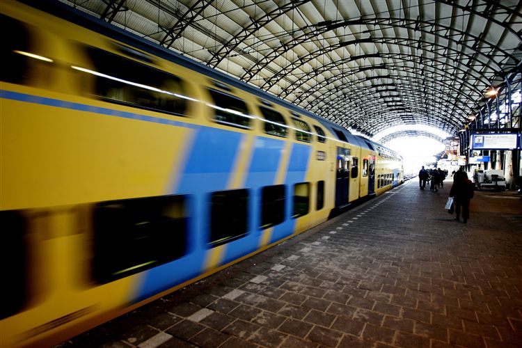 Station, Haarlem, trein, NS