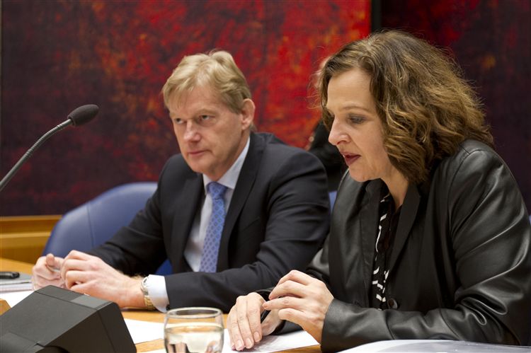 Staatssecretaris Martijn van Rijn, minister Edith Schippers, VWS