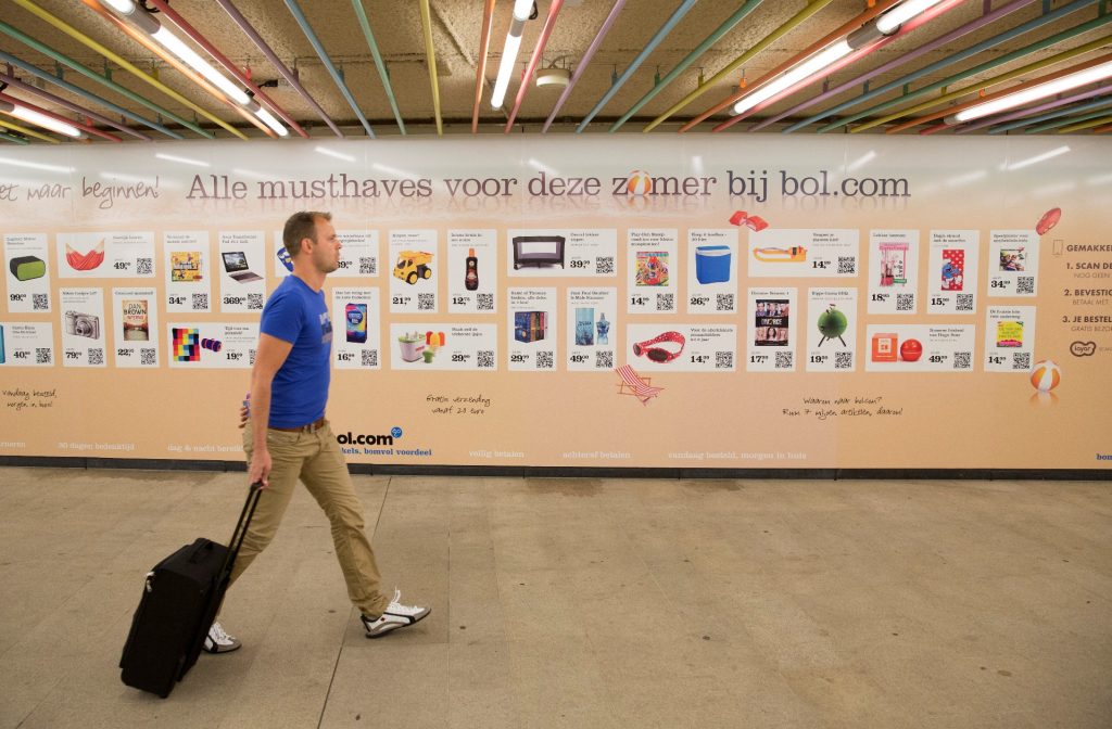 Virtuele winkel, Rotterdam centraal station, metrostation, RET