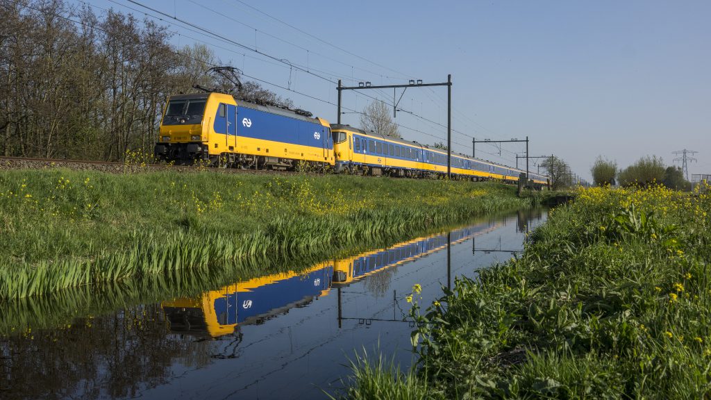 Intercity Direct op de HSL-Zuid (bron: NS)