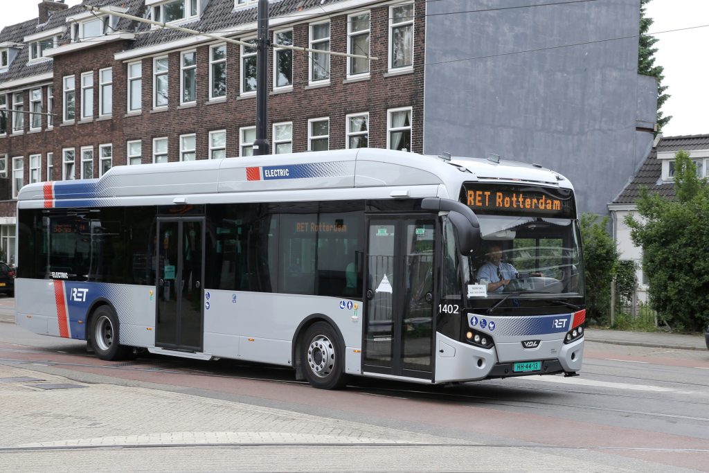 EElektrische bus in Rotterdam bij RET (foto rob kamminga)
