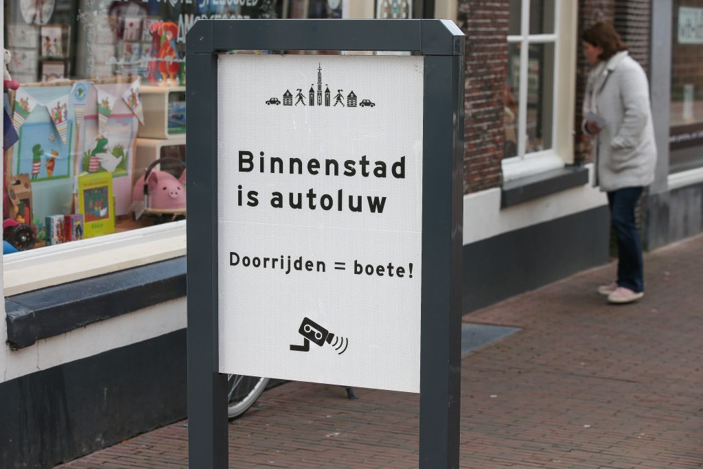 Beeld: bord autoluwe binnenstad Amersfoort